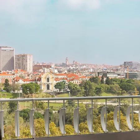 萨那里克斯酒店