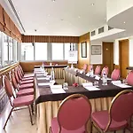 萨那里克斯酒店